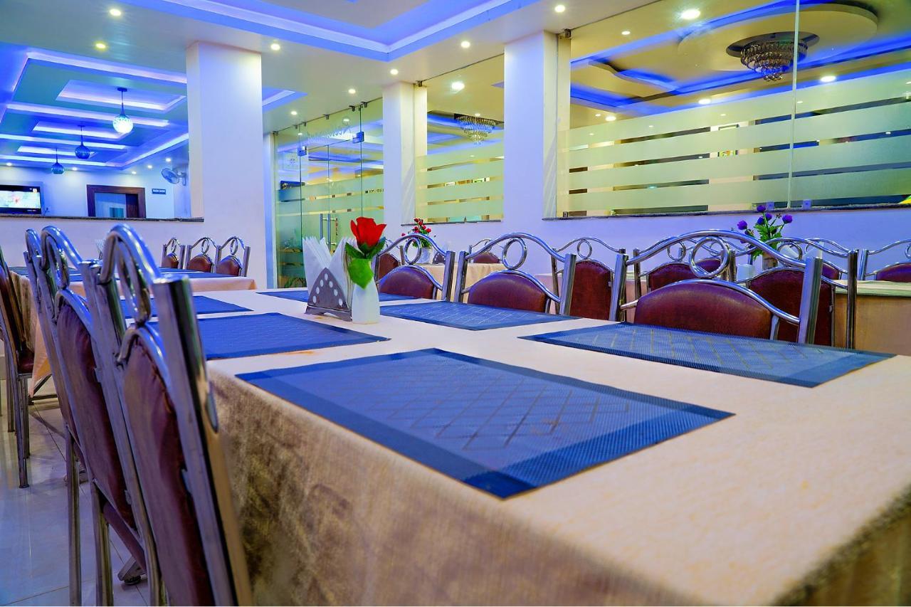 FabHotel Kanchan Plaza Bhubaneswar Exterior foto