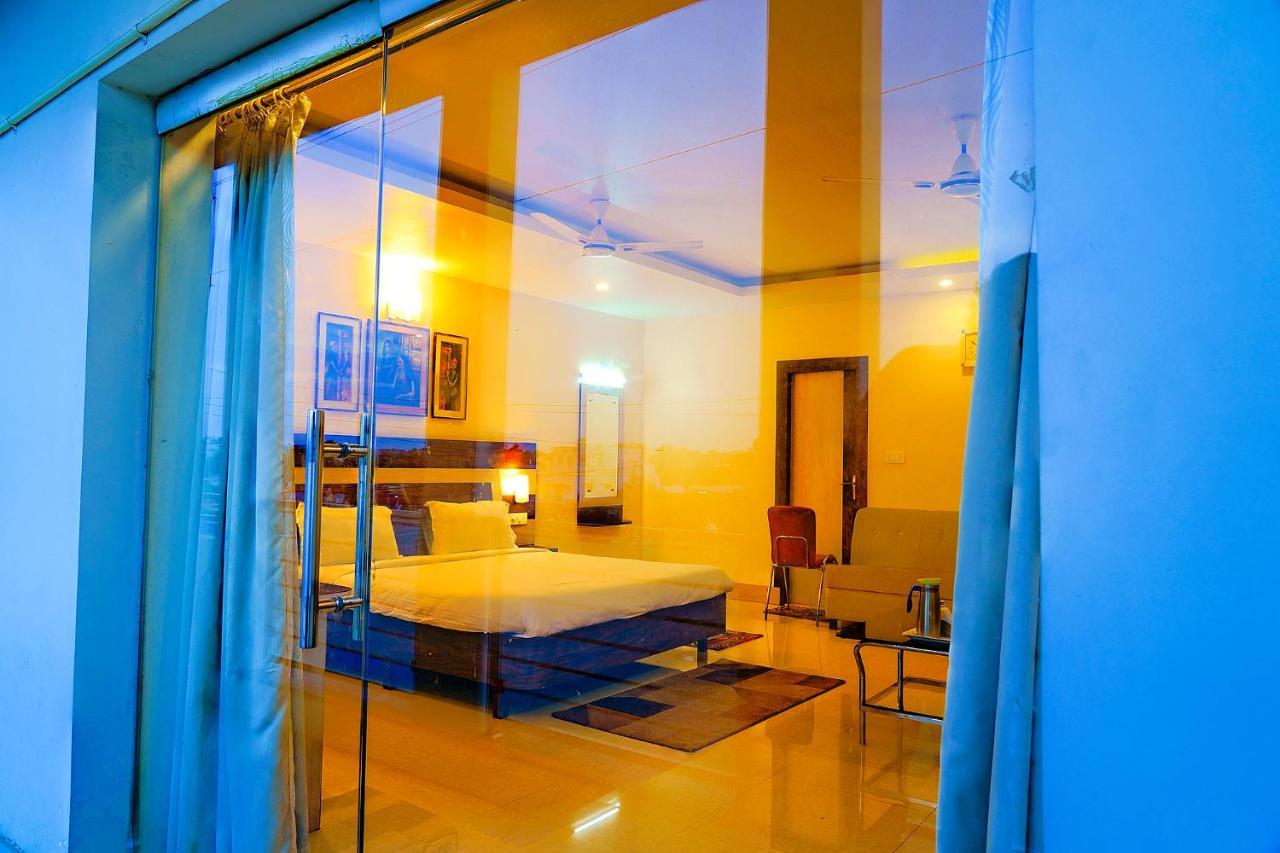 FabHotel Kanchan Plaza Bhubaneswar Exterior foto