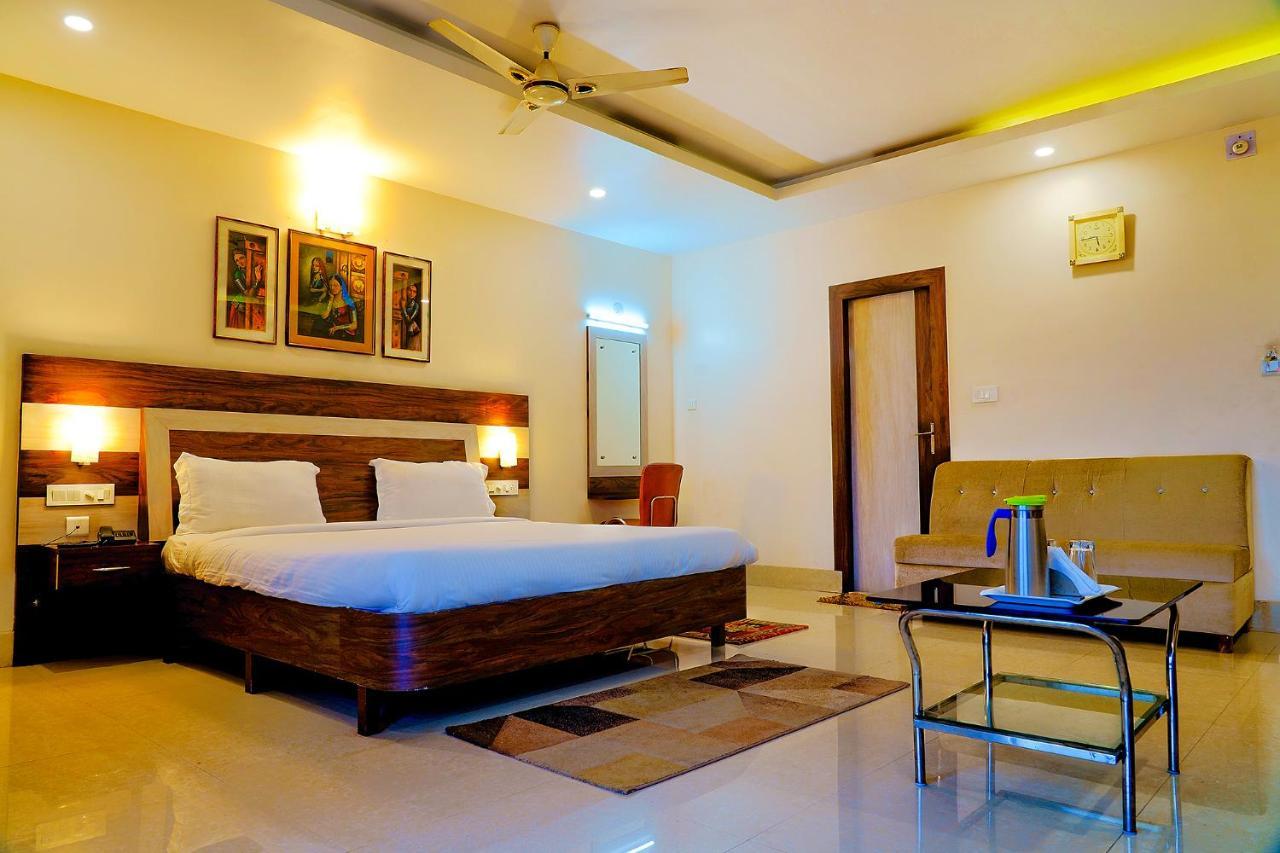 FabHotel Kanchan Plaza Bhubaneswar Exterior foto